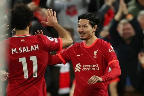 Minamino ghi bàn giúp Liverpool thắng Arsenal 4-0