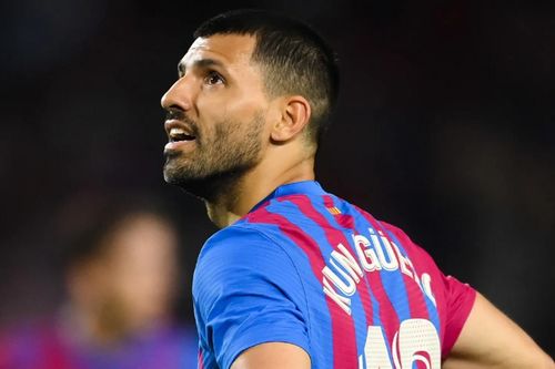 Aguero giải nghệ vì bệnh tim