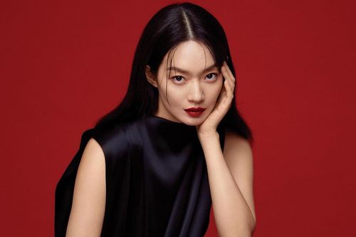 Shin Min Ah trở thành gương mặt xa xỉ của Hàn như thế nào?