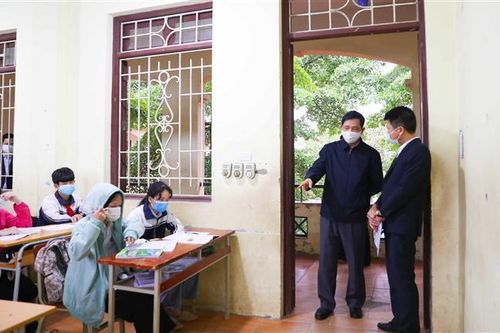 Hà Nội hướng dẫn triển khai cơ sở thu dụng, điều trị người mắc Covid-19