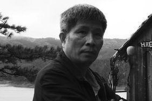 Thầy trò cưu mang