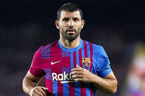 Xavi: 'Thông tin Aguero giải nghệ là không chính xác'