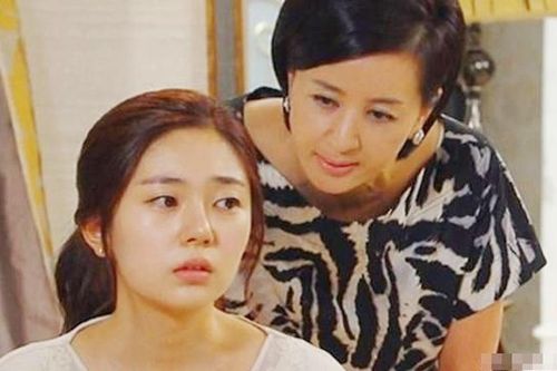 Chưa kết hôn đã bị mẹ chồng tương lai can thiệp sâu vào cuộc sống