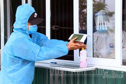 Thực hiện nghiêm công tác phòng, chống dịch Covid-19 trong xuất, nhập cảnh