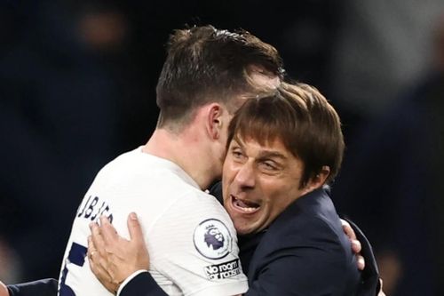 Tottenham đẩy MU xuống vị trí thứ 8