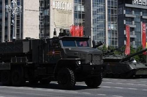 TOS-2 'Tosochka': Hệ thống súng phun lửa hạng nặng thế hệ mới của Nga