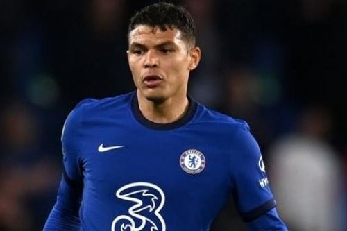 Chuyển nhượng cầu thủ: Chelsea gia hạn Thiago Silva; Man Utd chờ thêm Zidane; Real Madrid thanh lý đội hình