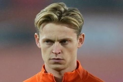 Chuyển nhượng cầu thủ Ngoại hạng Anh: Liverpool cần bổ sung nhân sự; MU thay đổi kế hoạch mua sắm khi sa thải Solskjaer; Newcastle muốn có Vlahovic
