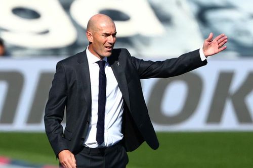 Zidane thẳng thừng từ chối lời mời của MU