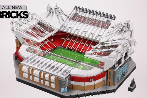 Trăm mối tơ vò tại sân Old Trafford