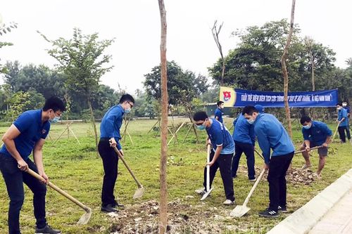 Để đoàn viên thanh niên cống hiến và trưởng thành