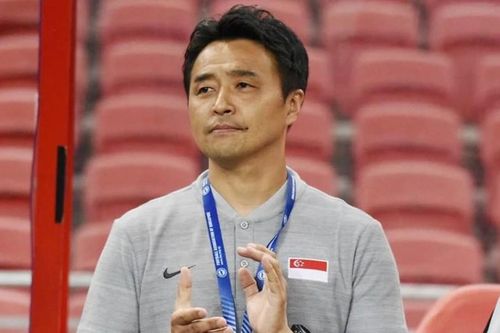 Bóng đá Singapore vẫn loay hoay