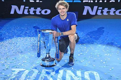 Alexander Zverev vô địch ATP Finals 2021: Phần thưởng cho người dũng cảm