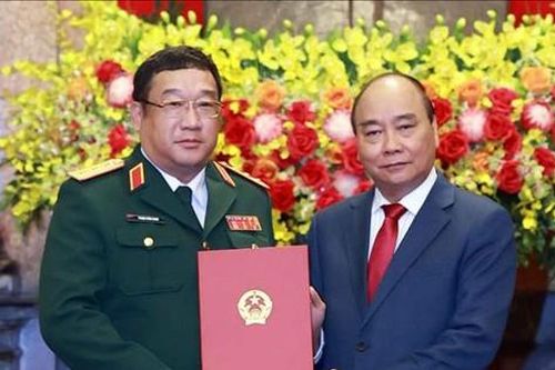 Thăng quân hàm Thượng tướng cho Phó Đô đốc Phạm Hoài Nam