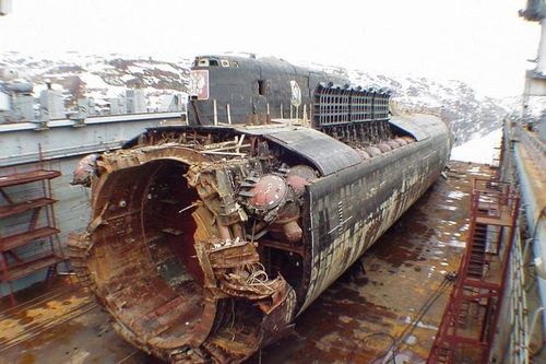 Sốc: Tàu ngầm Kursk chìm do đâm phải tàu ngầm NATO?