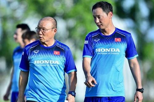 VFF tiết lộ lý do chia tay với hai trợ lý người Hàn Quốc