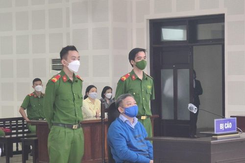 Lĩnh án 12 năm tù vì tội cưỡng đoạt tài sản