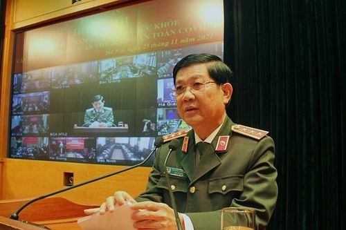 Toàn thể cán bộ, chiến sỹ Công an không được chủ quan, mất cảnh giác trong đại dịch Covid-19