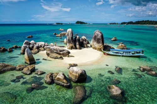 Indonesia hướng đến phát triển du lịch công viên địa chất