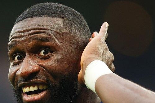 Vì sao Chelsea phải giữ chân bằng được Rudiger?
