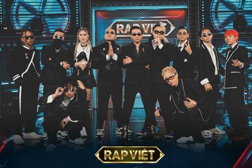 Team Wowy đúng nghĩa một gia đình, quy tụ cả thí sinh 'Rap Việt' mùa 1 và mùa 2 trong một bức hình