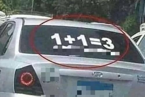 Phép tính '1+1=3' tưởng sai trầm trọng nhưng lại được nhiều người đồng tình sau khi đọc lời chú thích