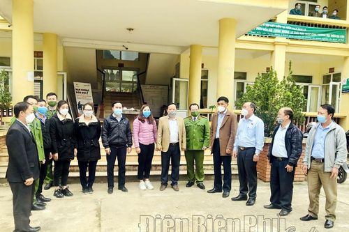 Đại biểu Quốc hội tỉnh tiếp xúc cử tri huyện Tuần Giáo sau kỳ họp thứ 2, Quốc hội khóa XV