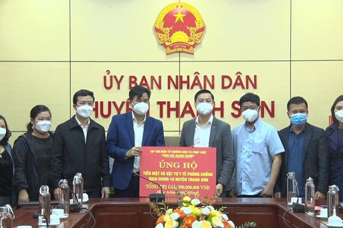 Thanh Sơn: Tiếp nhận 700 triệu đồng hỗ trợ công tác phòng, chống dịch