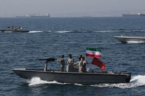 Iran: 9 binh sĩ thiệt mạng vì đụng độ Hải quân Mỹ ở vùng Vịnh