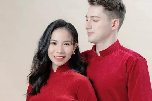 Nữ giám đốc nên duyên với thạc sĩ ngành hàng không vũ trụ Nga hơn 12 tuổi: Lời đáp trả 'cực căng' khi bị đồn vì tiền nên mới kết hôn với đàn ông ngoại quốc!