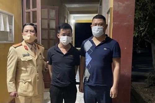Cảnh sát giao thông phối hợp hình sự truy bắt 'nóng' hung thủ giết người