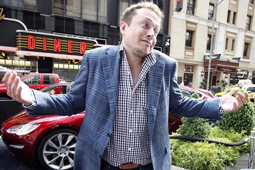 Kiện Tesla, ngân hàng Mỹ nhận bão 1 sao