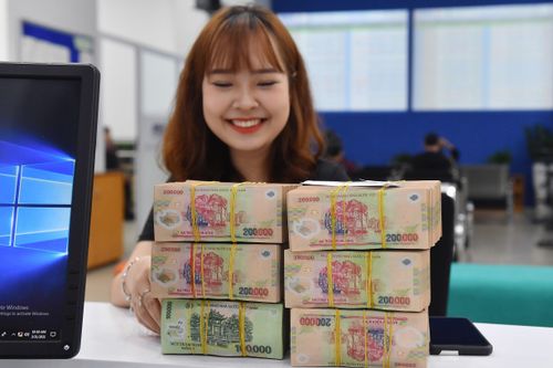 Ngân hàng giảm lãi cho hơn 6 triệu tỷ đồng dư nợ từ tháng 7