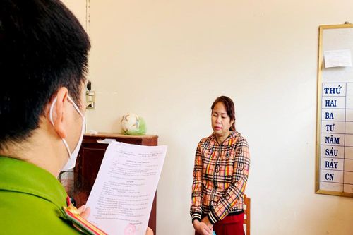 Vụ 3 kho hàng lậu ở An Giang: Bắt tạm giam vợ thượng tá Bộ đội Biên phòng