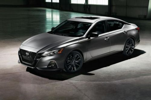 Nissan Altima có thêm phiên bản Midnight Edition 2022