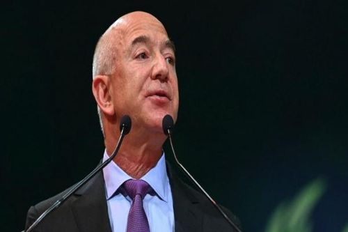 Tỷ phú Jeff Bezos tặng ông Obama 'món quà lớn chưa từng có'