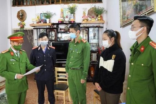 Thua cá độ bóng đá, 3 'kiều nữ' lừa đảo trên 13 tỷ đồng