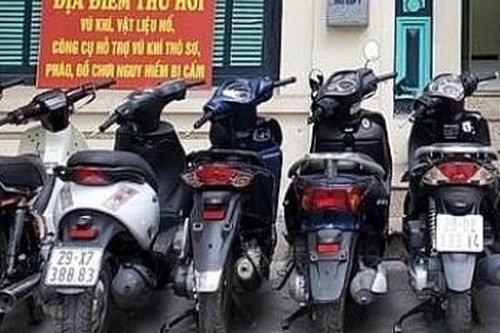 Triệt phá ổ nhóm chuyên trộm xe máy đắt tiền trên địa bàn Hà Nội