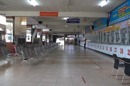 TP.HCM: Bến xe vắng khánh, nhà xe thua lỗ sau hơn 1 tháng hoạt động trở lại