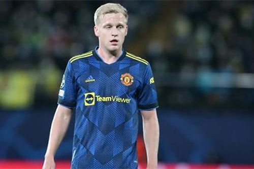 Van de Beek đá như thế nào khi được Carrick trao cho cơ hội?