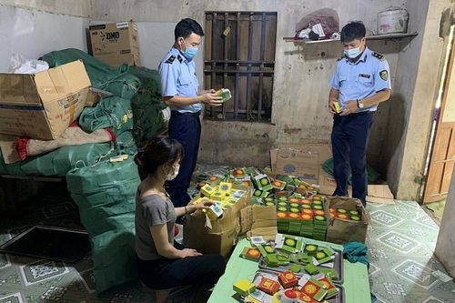 Hà Nam: Khởi tố hình sự vụ sản xuất bánh cốm giả nhãn hiệu Nguyên Ninh