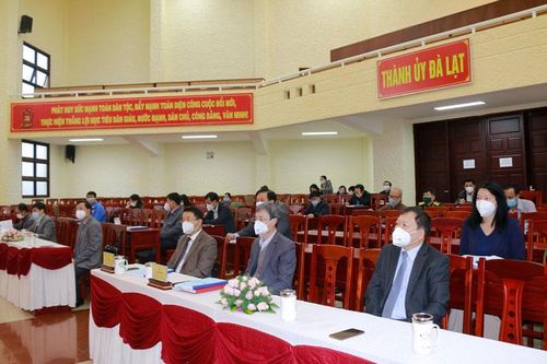 Khai giảng lớp ''Bồi dưỡng đại biểu Hội đồng nhân dân cấp huyện nhiệm kỳ 2021-2026''