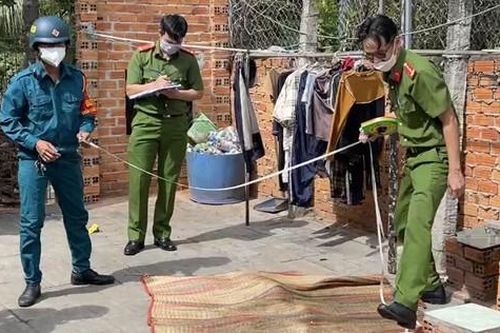 Đâm chết người sau khi nghe tiếng hú
