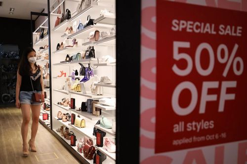 Mặc kệ Black Friday