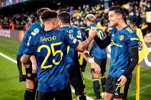 MU giành vé đi tiếp: Bình mới, rượu cũ cùng Carrick