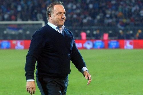 HLV Dick Advocaat từ chức vì thành tích kém cỏi ở vòng loại World Cup 2022