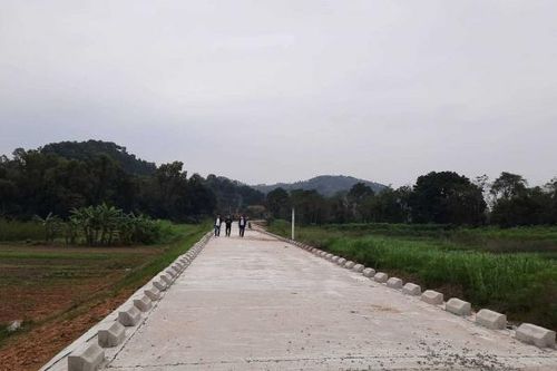 Hà Tĩnh: Dự án cấp bách đê Tân Long chưa bàn giao đã sụt lún, hư hỏng nặng