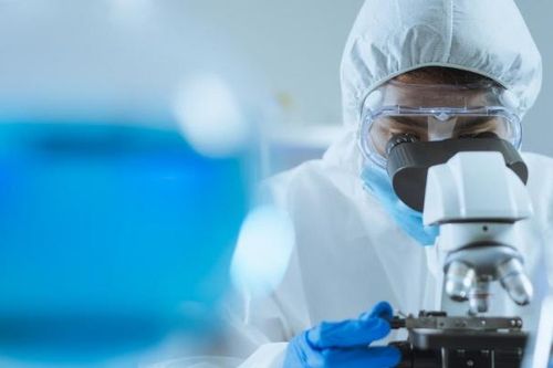 Các nhà khoa học cảnh báo về biến thể Covid mới có số lượng đột biến cao