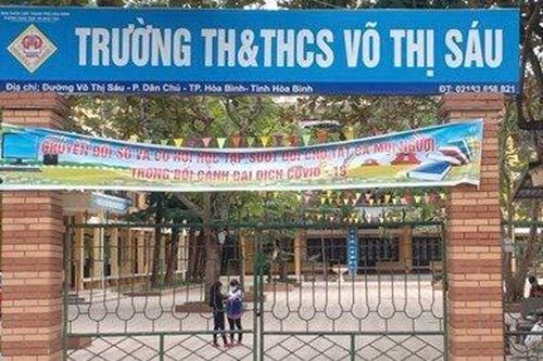 Hòa Bình: Học sinh, sinh viên tạm dừng đến trường