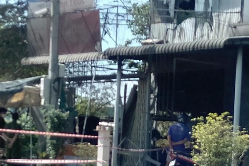 Chồng đập bình gas gây cháy khiến vợ và hai con tử vong